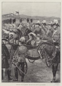 Het Koninklijk Bezoek aan Aldershot, de Scots Greys draven langs de Koningin door William Heysham Overend