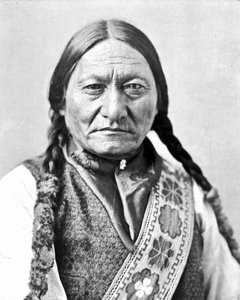 Portret van Sitting Bull, Indiaanse leider