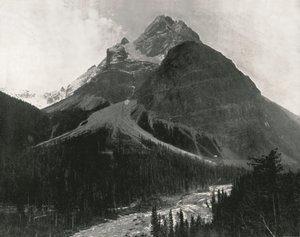 De Rockies: Mount Stephen, Canada, 1895 door William Notman and Son