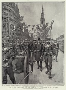 Het marinedetachement aan het hoofd van de processie in de Strand