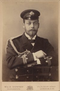 Prins George van Wales in marine-uniform