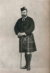 De Prins van Wales in Highland kostuum, c1886 1910