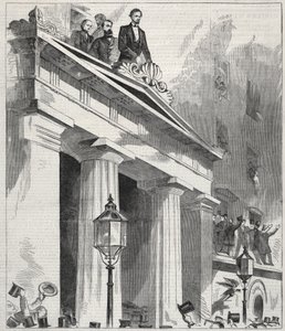 Abraham Lincoln, De verkozen president, toespreekt het volk vanaf het balkon van het Astor House..., 1861