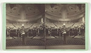 Zonder titel [auditorium versierd met Amerikaanse vlaggen], eind 19e eeuw