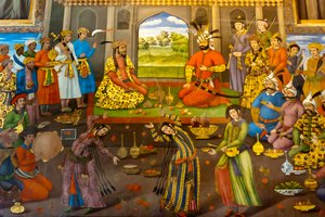 Fresco; banket met dansende meisjes; Shah Tahmasp ontvangt de Indiase Mughal Keizer Homayun; 1544; Chehel Sotoun; Veertig Zuilen Paleis; Isfahan; Iran; Azië