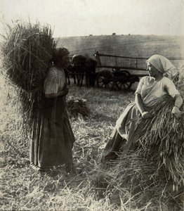 De Oogsters, circa 1900 door Frederick (attr. to) Barnard