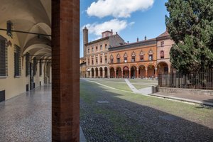Piazza Santo Stefano, Bologna, Italië door . .
