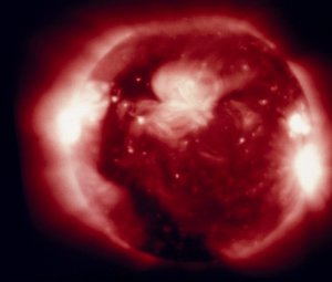 De zon, gefotografeerd in röntgenstralen door Skylab door Henry Charles Fehr