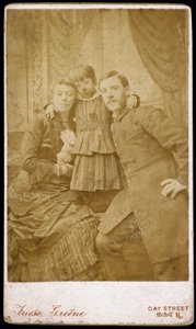 William Friese-Greene, cinematograaf, en familie, ca. 1880 door Henry Charles Fehr