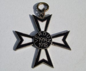 Het Verdun-kruis Kruis ter herdenking van de slag bij Verdun