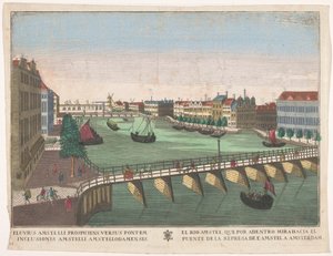 Gezicht op de Binnen-Amstel tussen de Blauwbrug en de Hogesluis te Amsterdam