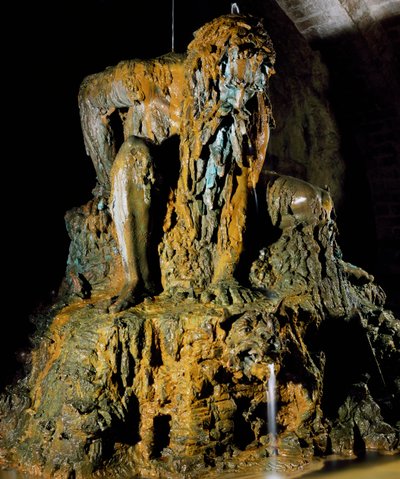 Appennijnse Kolos, Vrije interpretatie van werk door Giambologna voor architect Bernardo Buontalenti in tuin van Villa Demidoff in Toscane, Italië (beeldhouwwerk) door Giambologna