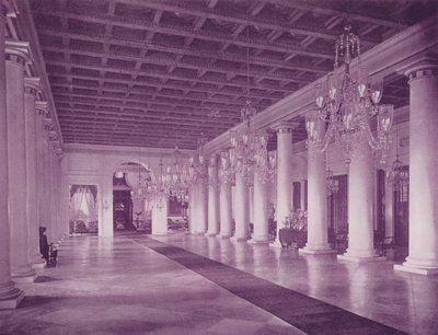 Marmeren Hal, Regeringsgebouw, Calcutta (zw/w foto) door (after) English photographer