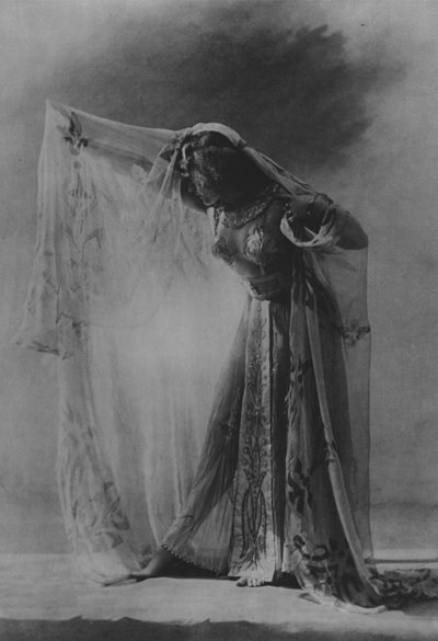 Colette toen ze in Vaudeville speelde door (after) French Photographer