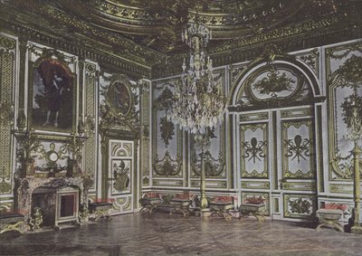Salon Louis XIII, ook wel Troonzaal genoemd door (after) French Photographer