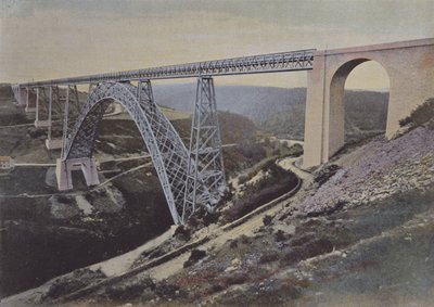 Viaduct van Garabit door (after) French Photographer