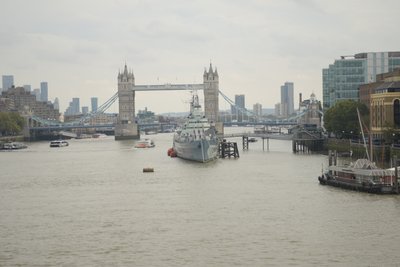 London Bridge over de Theems in het hart van Londen door Albert Mansour