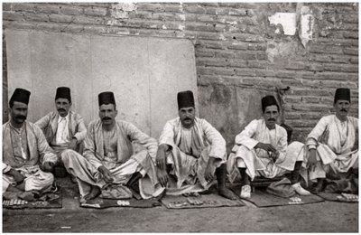 Turkse geldwisselaars, Bagdad, Irak, 1925 door A. Kerim