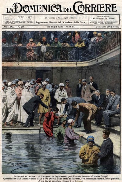 Massadoop: In Glasgow, Schotland, werden meer dan honderd mensen, leden van de nieuwe True Bible Church, gedoopt in het gemeentelijk zwembad. Illustratie door Beltrame. La Domenica del Corriere. 22/07/1928 door Achille Beltrame