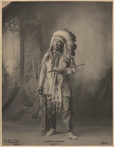 [Chief American Horse, van het Oceti Sakowin Oyate].
 door Adolph F. Muhr