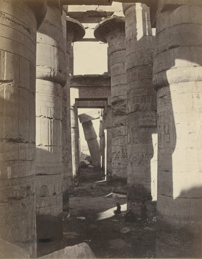 Haute-Egypte, Hypostyle Zaal in Karnak door Adolphe Braun