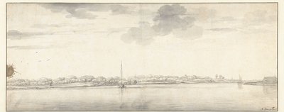 Uitgestrekt riviergezicht met schepen op kalm water door Aelbert Cuyp