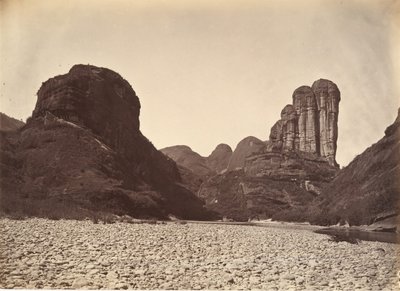 Gestapelde Stenen Berg Bij Sing Chang, ca. 1869 door Afong Lai