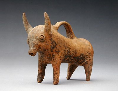 Kruik in de vorm van een os, c.1575-1400 v.Chr. door Age Bronze