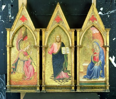 De aartsengel Gabriël; Christus de Verlosser; De Maagd Annunciate op gouden panelen door Agnolo Gaddi