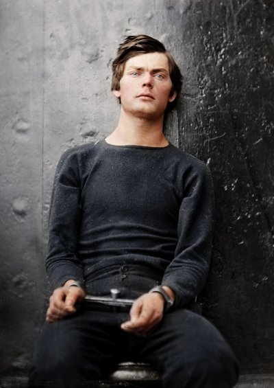 Lewis Powell in polsboeien aan boord van de USS Saugus, 1865 door Alexander Gardner