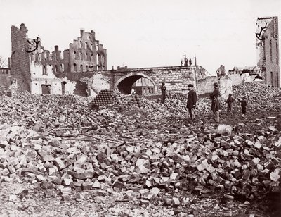 Ruïnes aan het einde van de Richmond en Petersburg spoorbrug, Richmond door Alexander Gardner