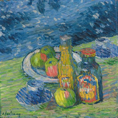 Stilleven met flessen en fruit, 1900 door Alexej von Jawlensky
