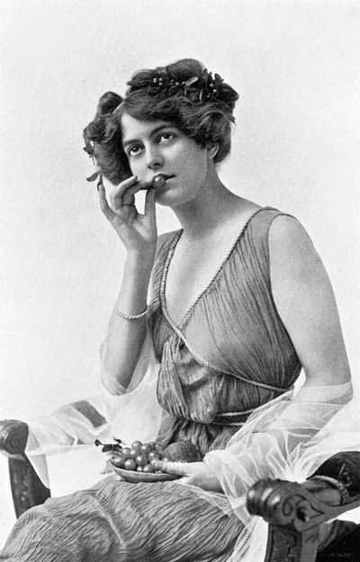 Irene Warren, 1908-1909 door Alfred Ellis and Walery