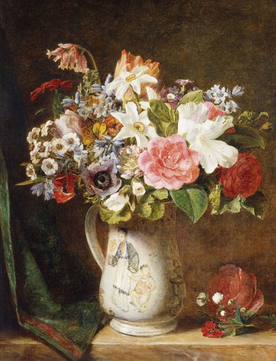 Rozen, tulpen en andere bloemen in een porseleinen kan op een gedrapeerde richel door Alfred Morgan