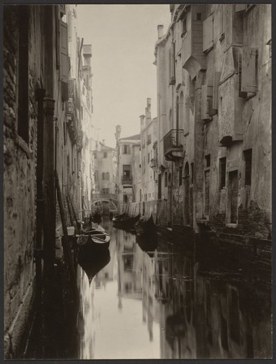 Een Venetiaans kanaal door Alfred Stieglitz
