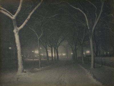 Een ijzige nacht, New York door Alfred Stieglitz