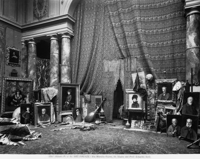 Atelier van de Florentijnse schilder Eduardo Gelli, in Via Marsilio Ficino 10, Florence door Fratelli Alinari