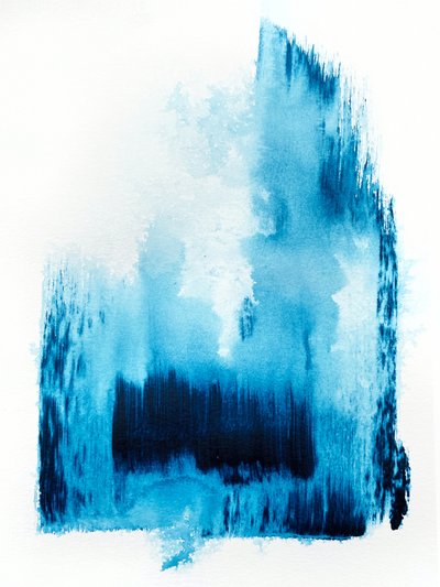 Diepblauwe abstractie door Alyson Storms