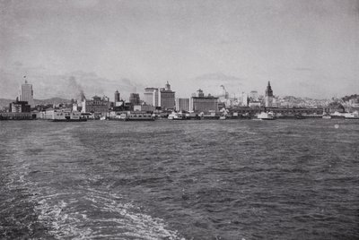 Californië: Skyline van San Francisco, vanaf een Southern Pacific veerboot door American Photographer (after)