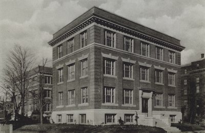Harvard Universiteit: Wolcott Gibbs Memorial Laboratorium, T Jefferson Coolidge Chemisch Laboratorium (zwart-wit foto) door American Photographer (after)