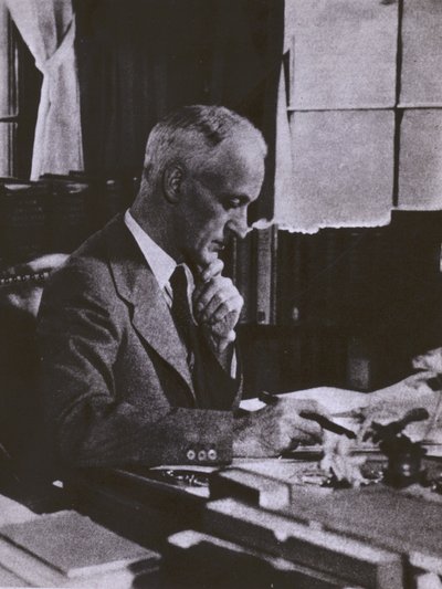 Harvey Cushing, neurochirurg, portret door American Photographer (after)