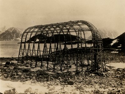 De America, een niet-rigide luchtschip gebouwd door Mutin Godard in Frankrijk voor Walter Wellman