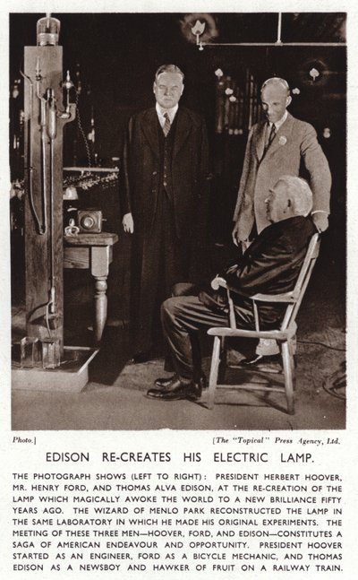 Thomas Edison hercreëert zijn elektrische licht voor President Herbert Hoover en Henry Ford (zwart-wit foto) door American Photographer (after)