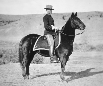 2e Luitenant John J. Pershing, 6e Amerikaanse Cavalerie Regiment door American Photographer