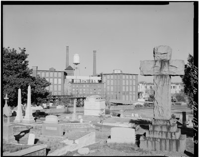 Cabbagetown District (Algemene Zichten), Boulevard, Pearl Street, Memorial Drive, & Spoorwegsporen, Atlanta, Fulton County, GA door American Photographer