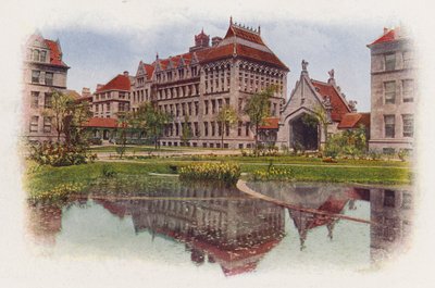 Chicago: Hull Court, vanaf Botany Pond, Anatomy Building en Hull Gate (kleurenfoto) door American Photographer