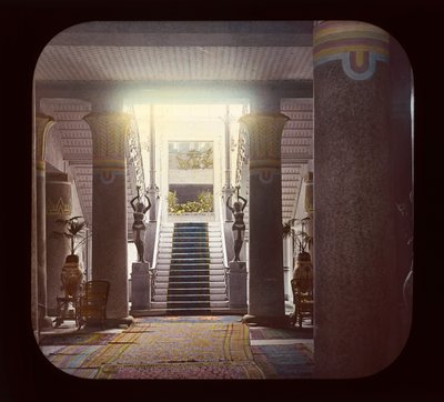 Egypte - De hal, Shepherds Hotel, Caïro door American Photographer