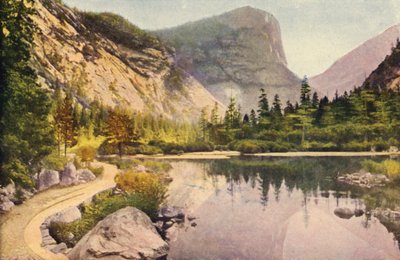 Mirror Lake, Yosemite National Park (kleurenfoto) door American Photographer