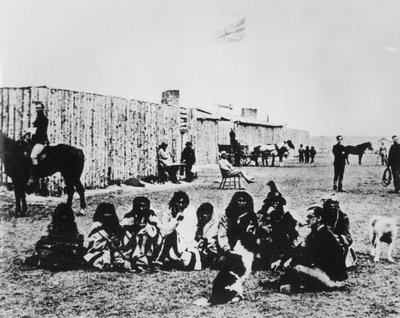 North West Mounted Police bij Fort Calgary in 1876 door American Photographer