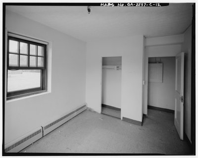 Techwood Homes, Gebouw nr. 1, 575-579 Techwood Drive, Atlanta, Fulton County, GA (zwart-wit foto) door American Photographer